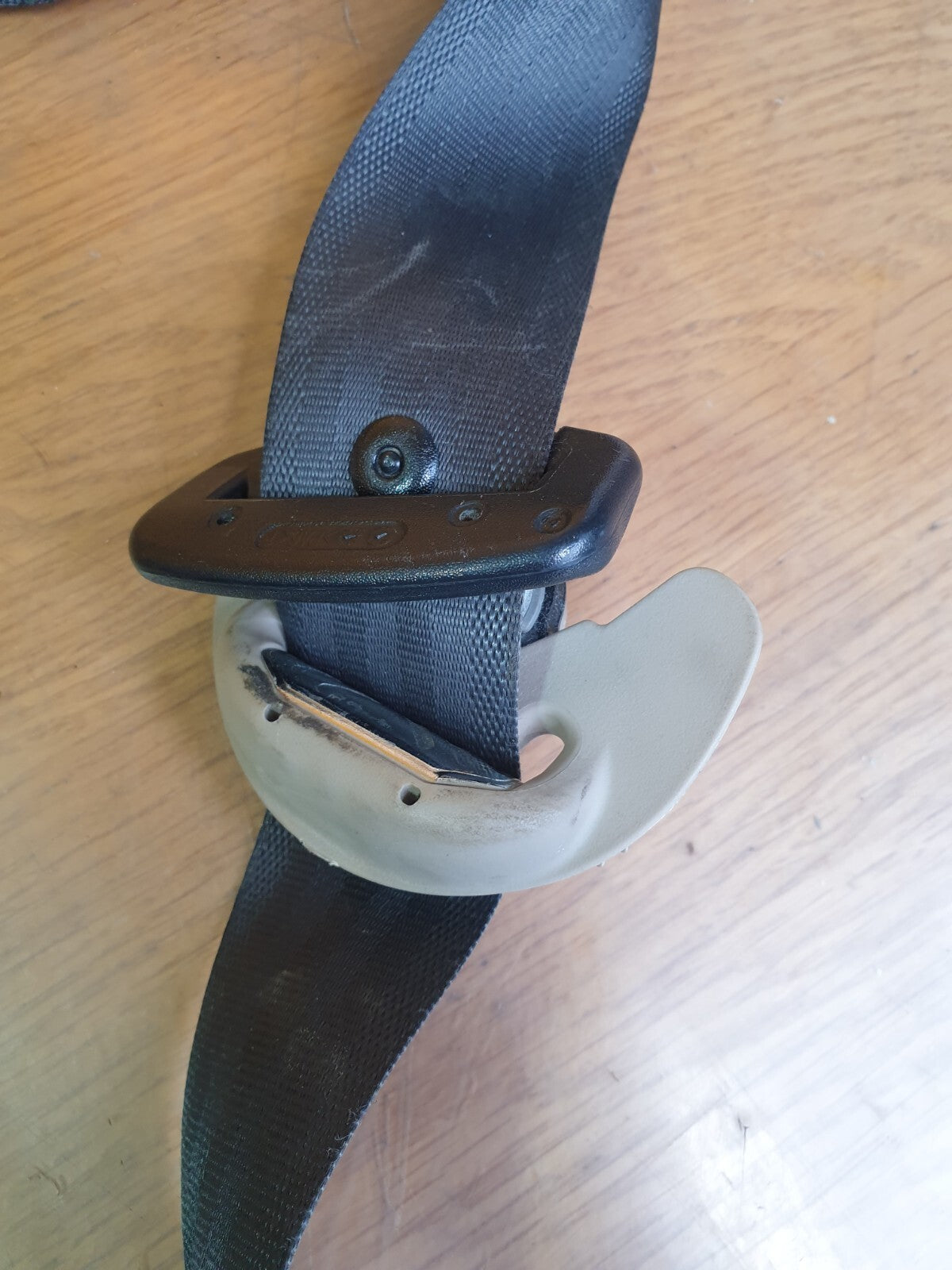 ✅2016 SSANGYONG TIVOLI XLV FRONT RIGHT SEAT BELT ASSEMBLY 74602-35400 A163 - Image 7