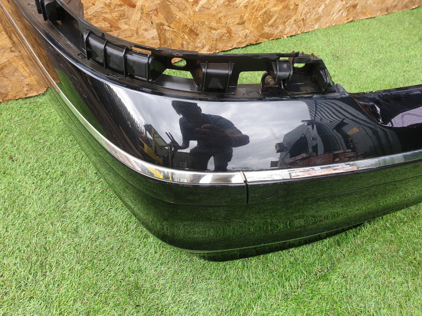 2006 BMW 7 SERIES E66 4.8P REAR BUMPER BLACK + WARRANTY A208 - Image 11