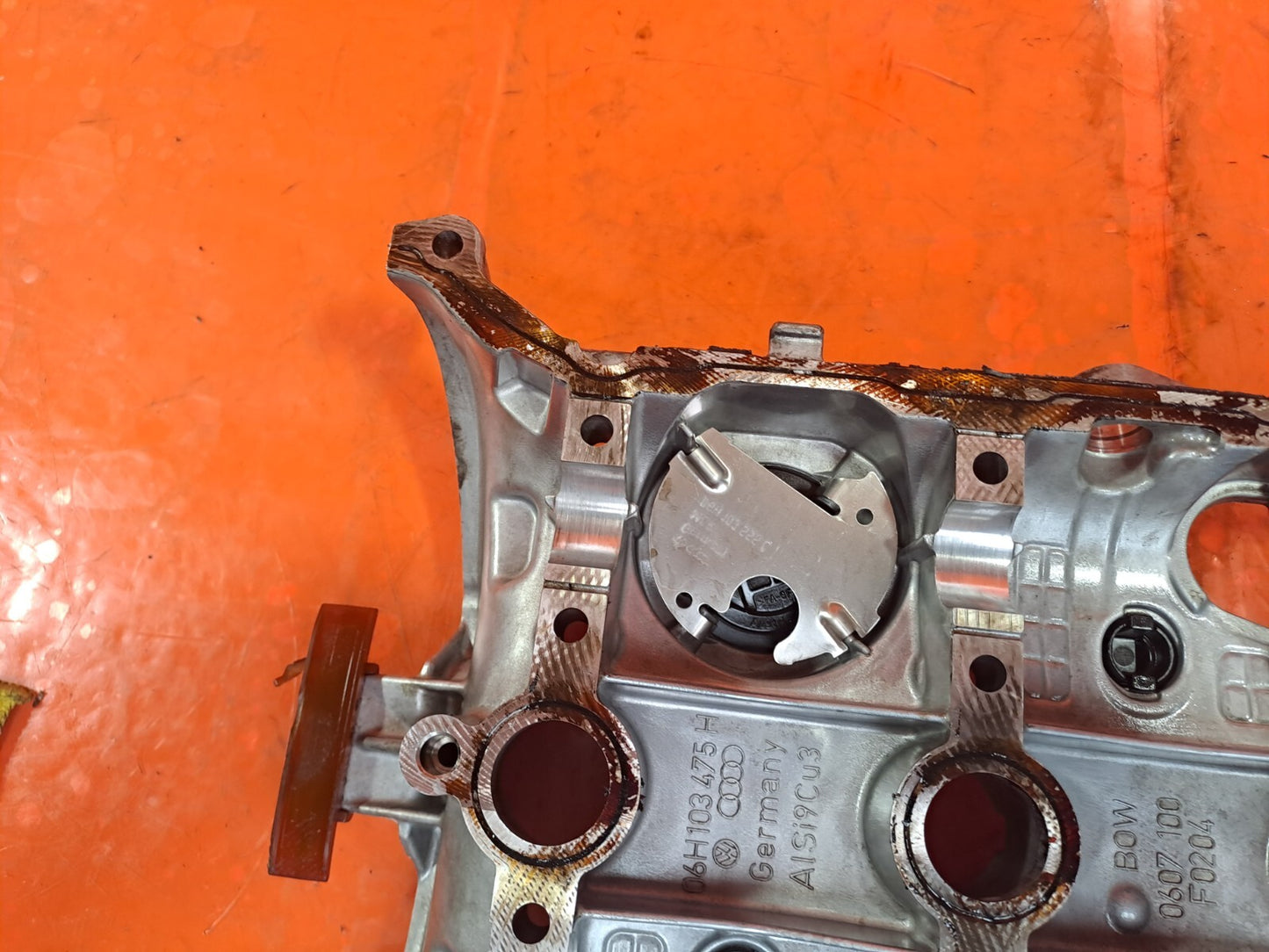 ✅2012 AUDI Q5 8R S LINE 2.0P ENGINE ROCKER VALVE COVER 06H103475H +WARRANTY A276 - Image 11
