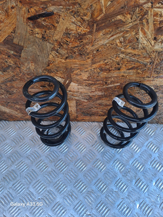 ✅2018 BMW X1 F48 2.0P REAR COIL SPRING PAIR 6871665 + WARRANTY A303 - Image 2