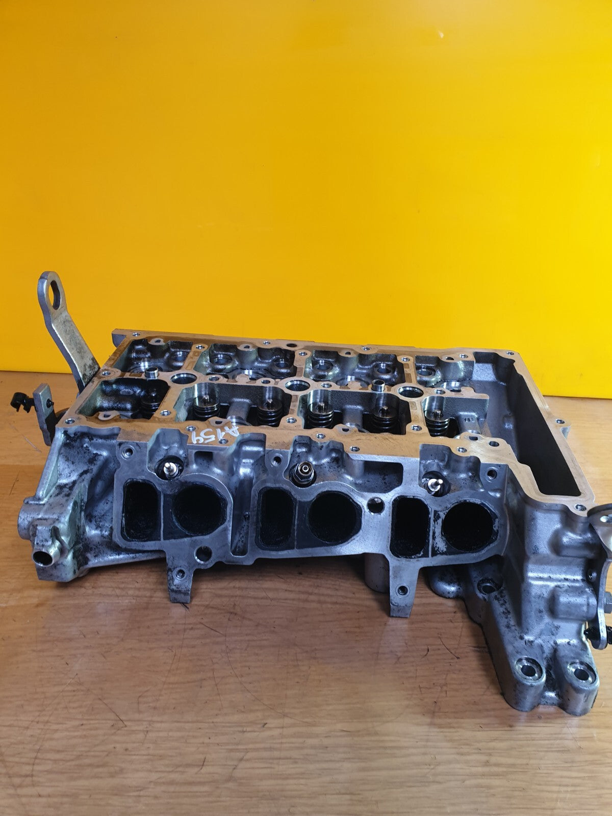 ✅2016 BMW 1 SERIES F20 1.5D CYLINDER HEAD 8513677 + WARRANTY A154 - Image 12