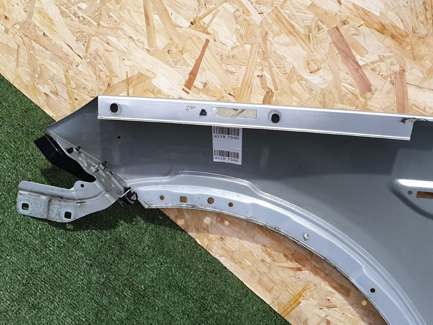 ✅2016 LAND ROVER DISCOVERY SPORT L550 2.0D FRONT RIGHT WING PANEL SILVER A118 - Image 7