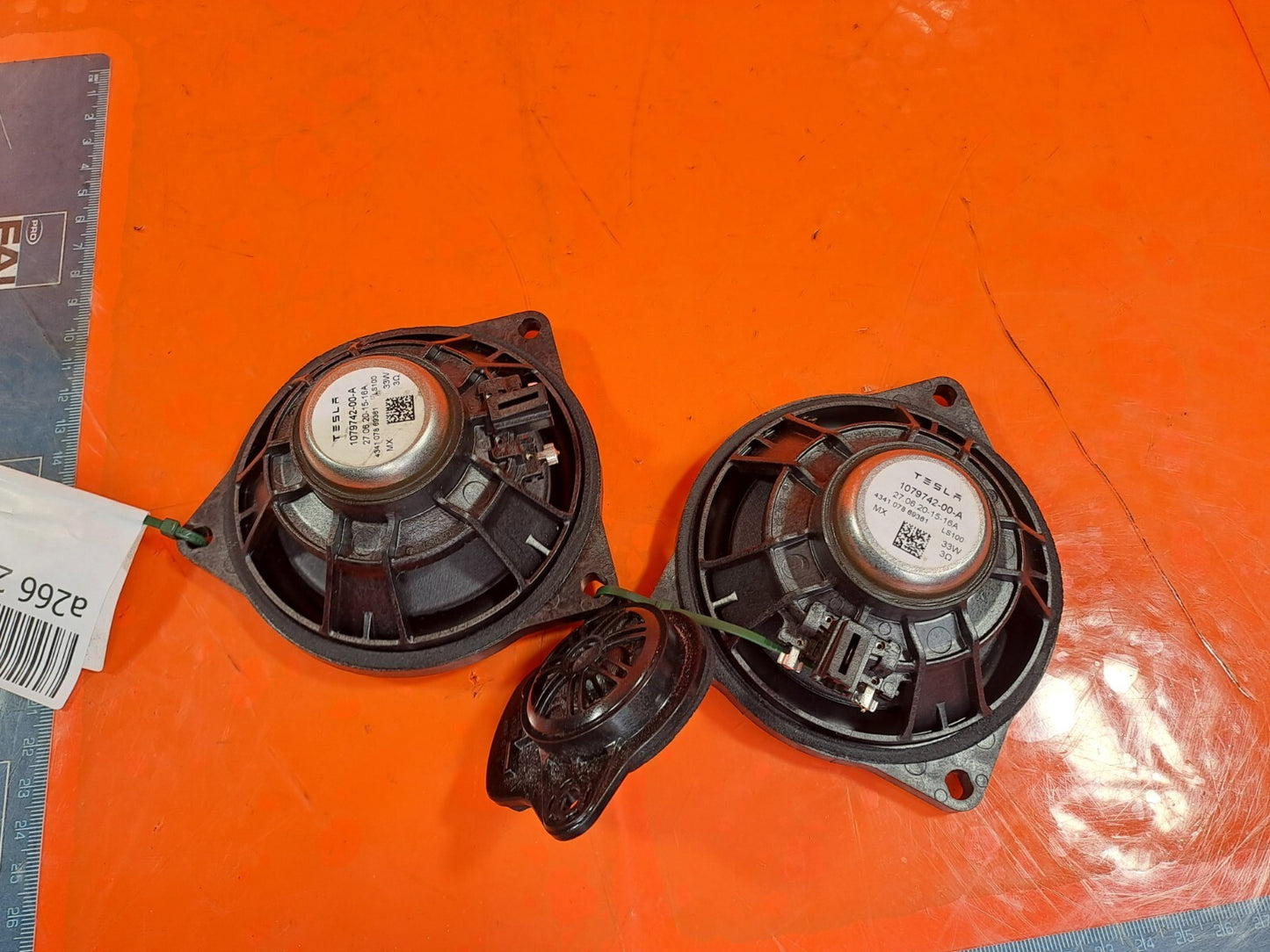 ✅2020 TESLA MODEL 3 DASHBOARD SPEAKERS 1079742-00-B + WARRANTY A266 - Image 4