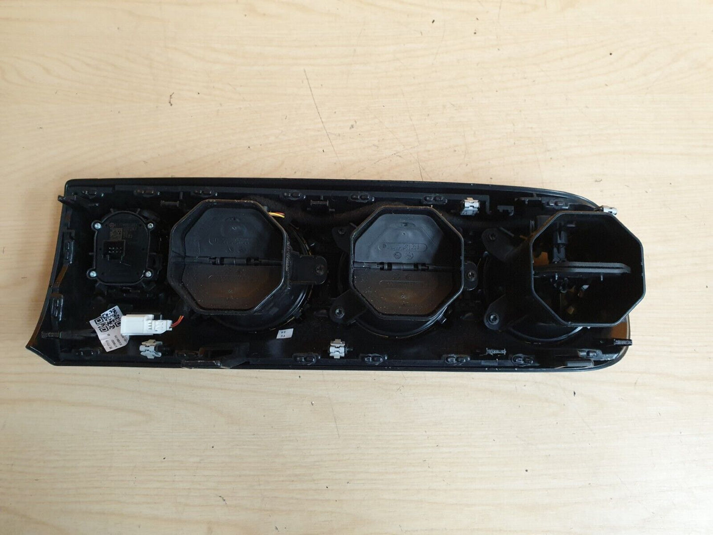 2021 MERCEDES A200 W177 1.3 PETROL FRONT DASHBOARD AIR VENT A1776800001 A067