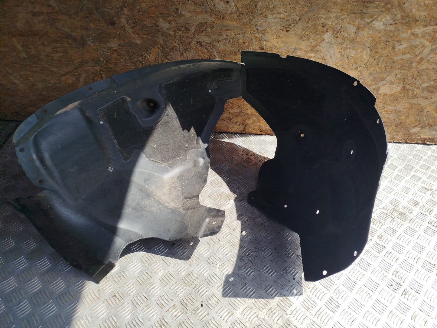 ✅Tesla Model 3 Long 2024 FRONT RIGHT WHEEL ARCH LINER 1694557-00-E Warranty A207 - Image 12