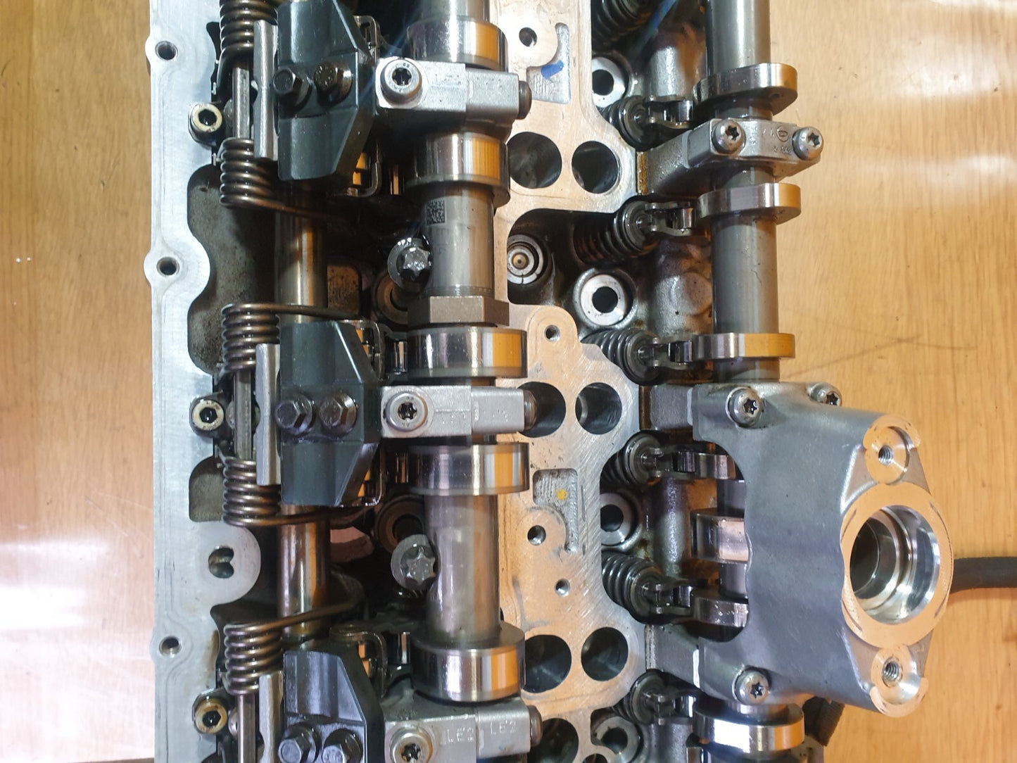 ✅2014 BMW 5 SERIES F11 4.4P CYLINDER HEAD RIGHT SIDE 7603471 + WARRANTY A153 - Image 6