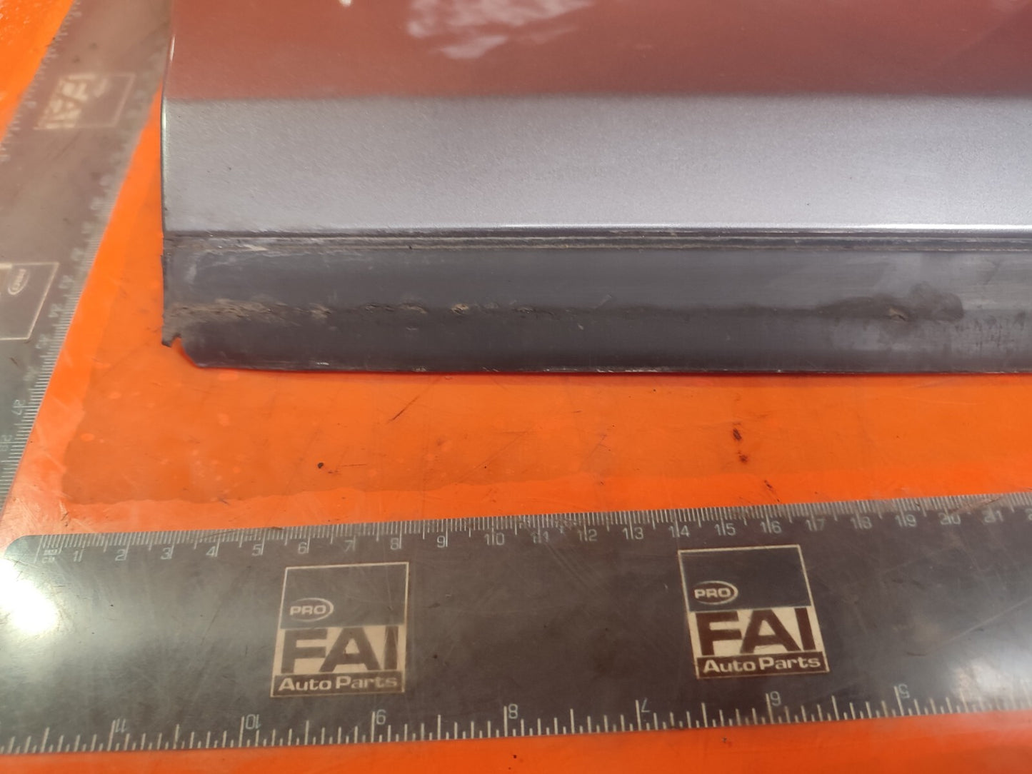 ✅2011 LAND ROVER RANGE ROVER L322 REAR RIGHT DOOR LOWER MOULDING TRIM 8263898 - Image 5