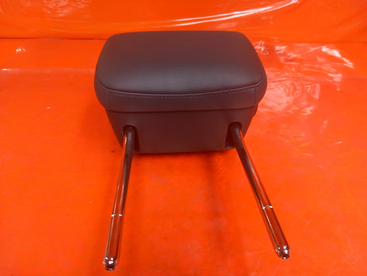 2025 Land Rover Defender L663 Front Right Seat Headrest Warranty A396 - Image 2
