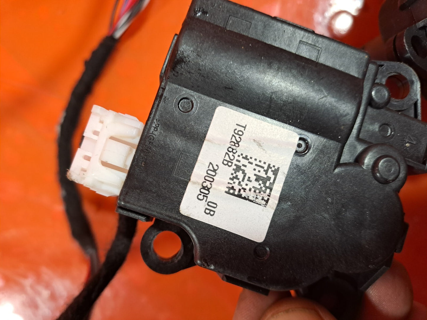✅2020 TESLA MODEL 3 HEATER AIR VENT FLAP MOTOR ACTUATORS + WARRANTY A262 - Image 8