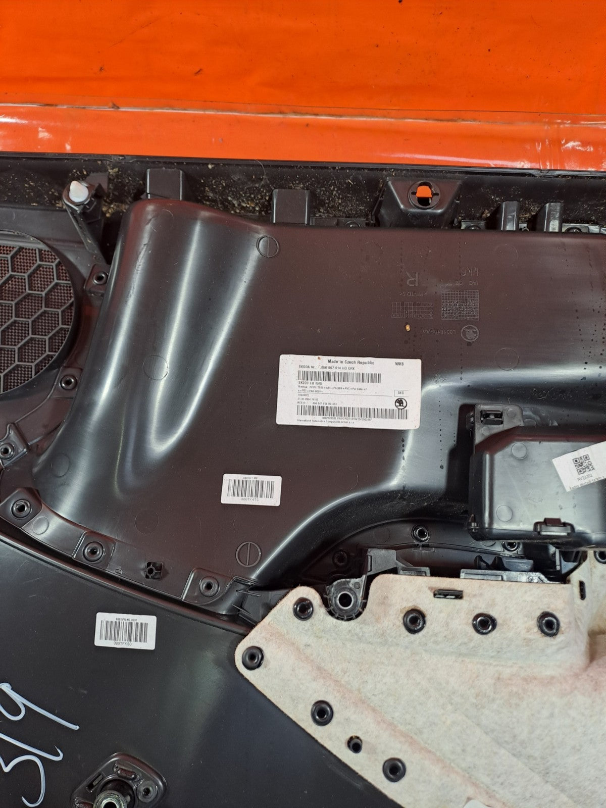 ✅SKODA KAMIQ Se 1.5 PETROL 2024 FRONT RIGHT DOOR CARD 656867014HG Warranty A319 - Image 12