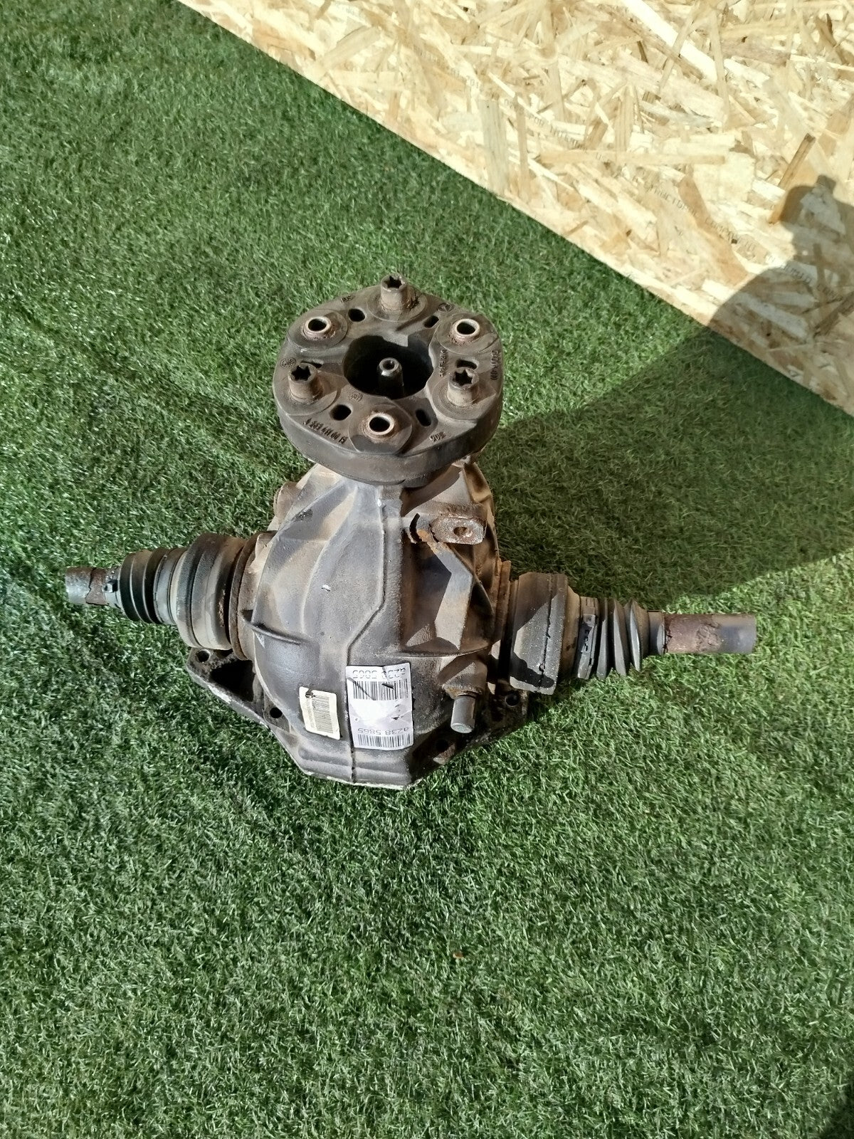 ✅MERCEDES W204 C220 AMG SPORT 2.1 DIESEL 2012 REAR DIFF DIFFERENTIAL A2034110015 - Image 3