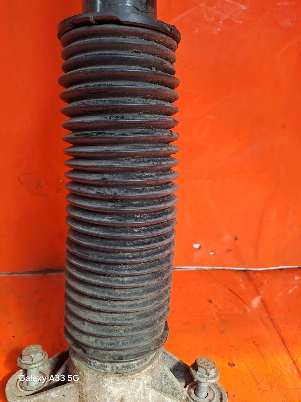 ✅TESLA MODEL 3 LONG RANGE 2020 REAR RIGHT SHOCK ABSORBER 1044461-01-E A262 - Image 3