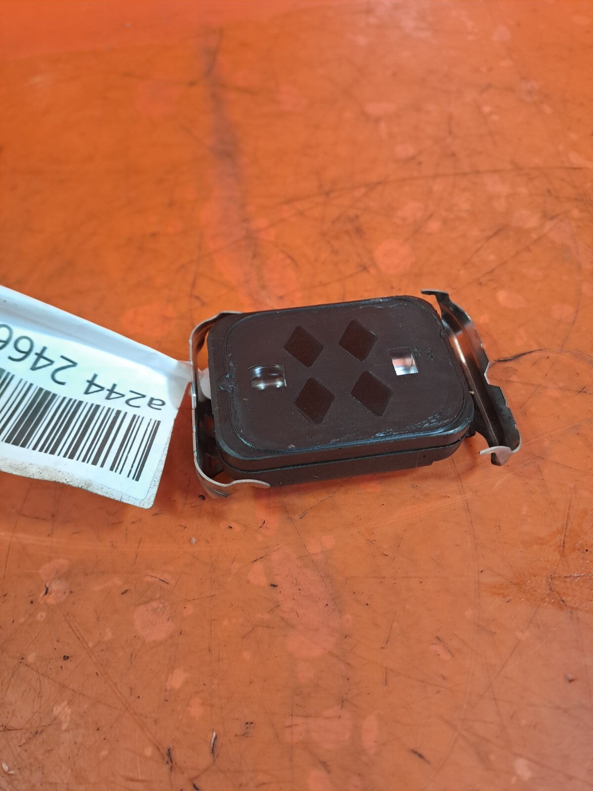 ✅2010 LAND ROVER DISCOVERY 4 L319 FRONT WINDSCREEN RAIN SENSOR 8X23-17D547-AE - Image 2