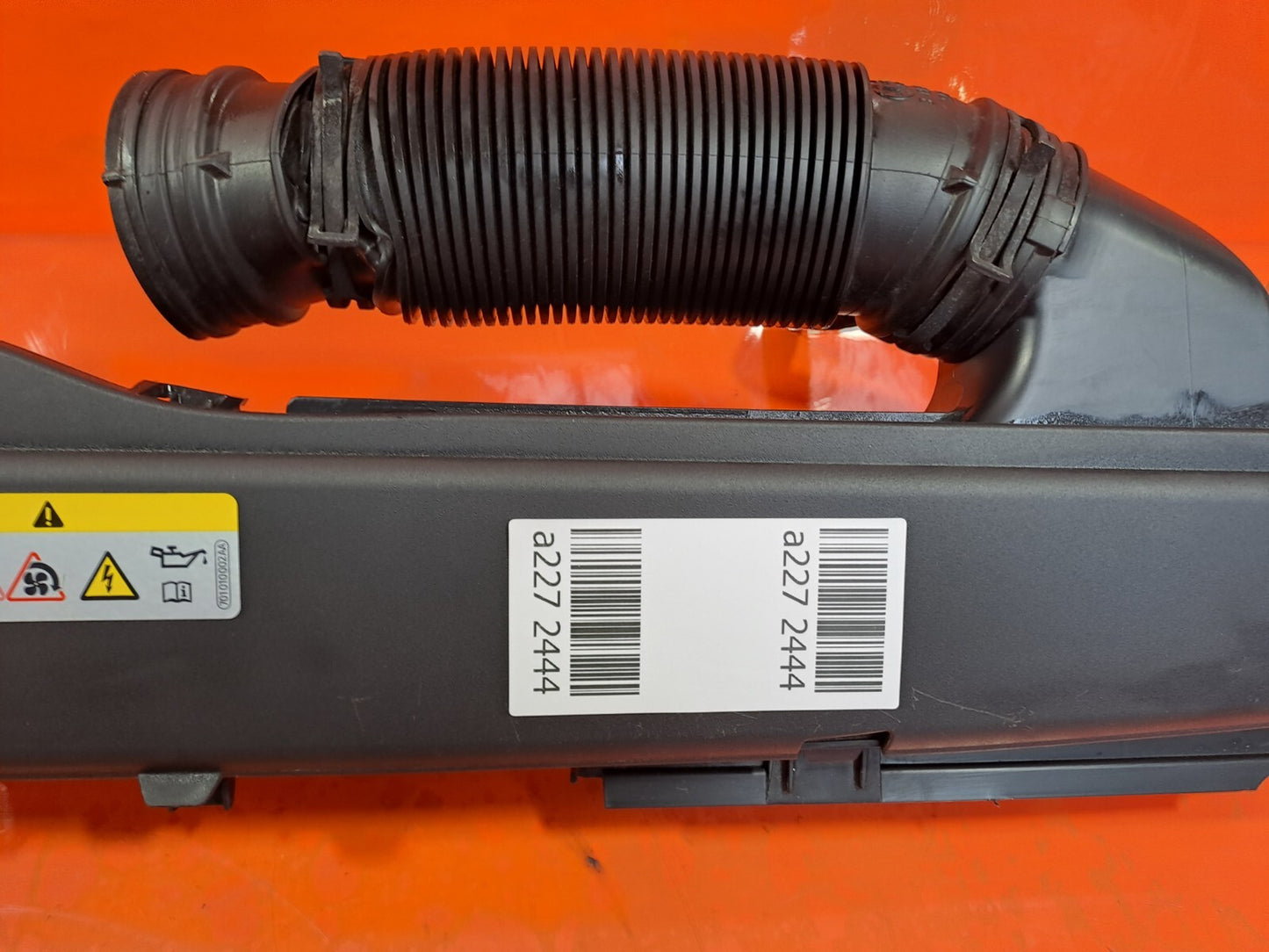 Cupra Leon VZ2 2023 1.4 Petrol AIR INTAKE DUCT PIPE 5Q0129217B 5Q0129618E A227 - Image 3