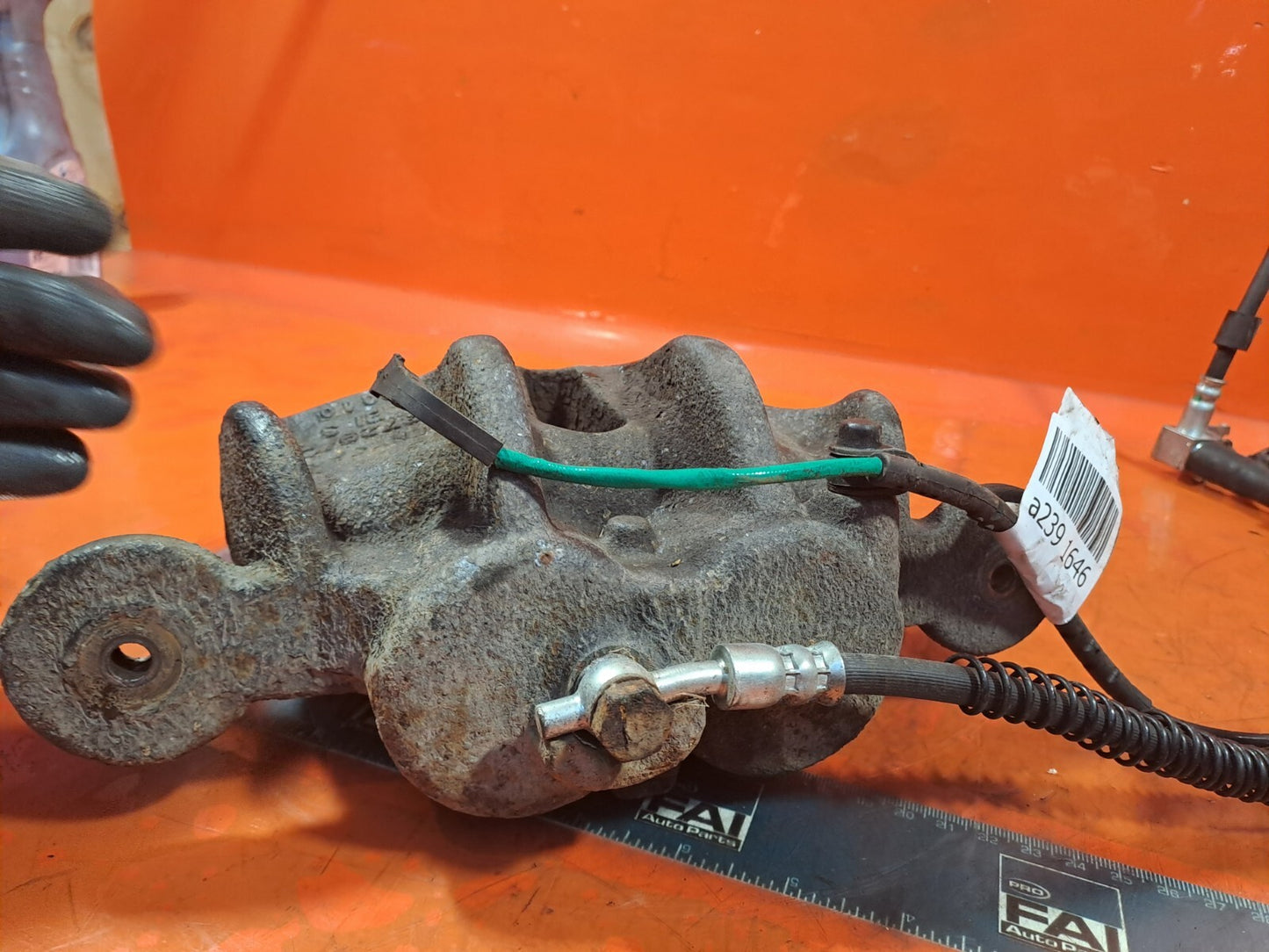 ✅2011 LAND ROVER DISCOVERY 4 L319 3.0D FRONT LEFT BRAKE CALIPER + WARRANTY A239 - Image 5
