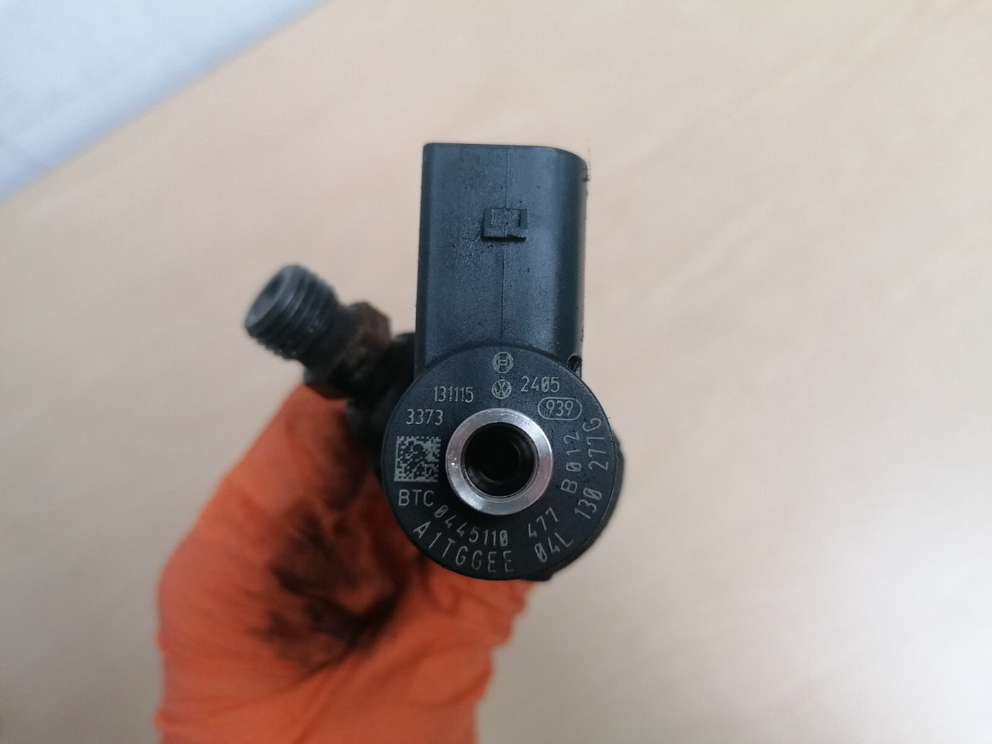 VW GOLF MK7 1.6 DIESEL 2014 FUEL INJECTOR 04L130277G Warranty A028 - Image 12