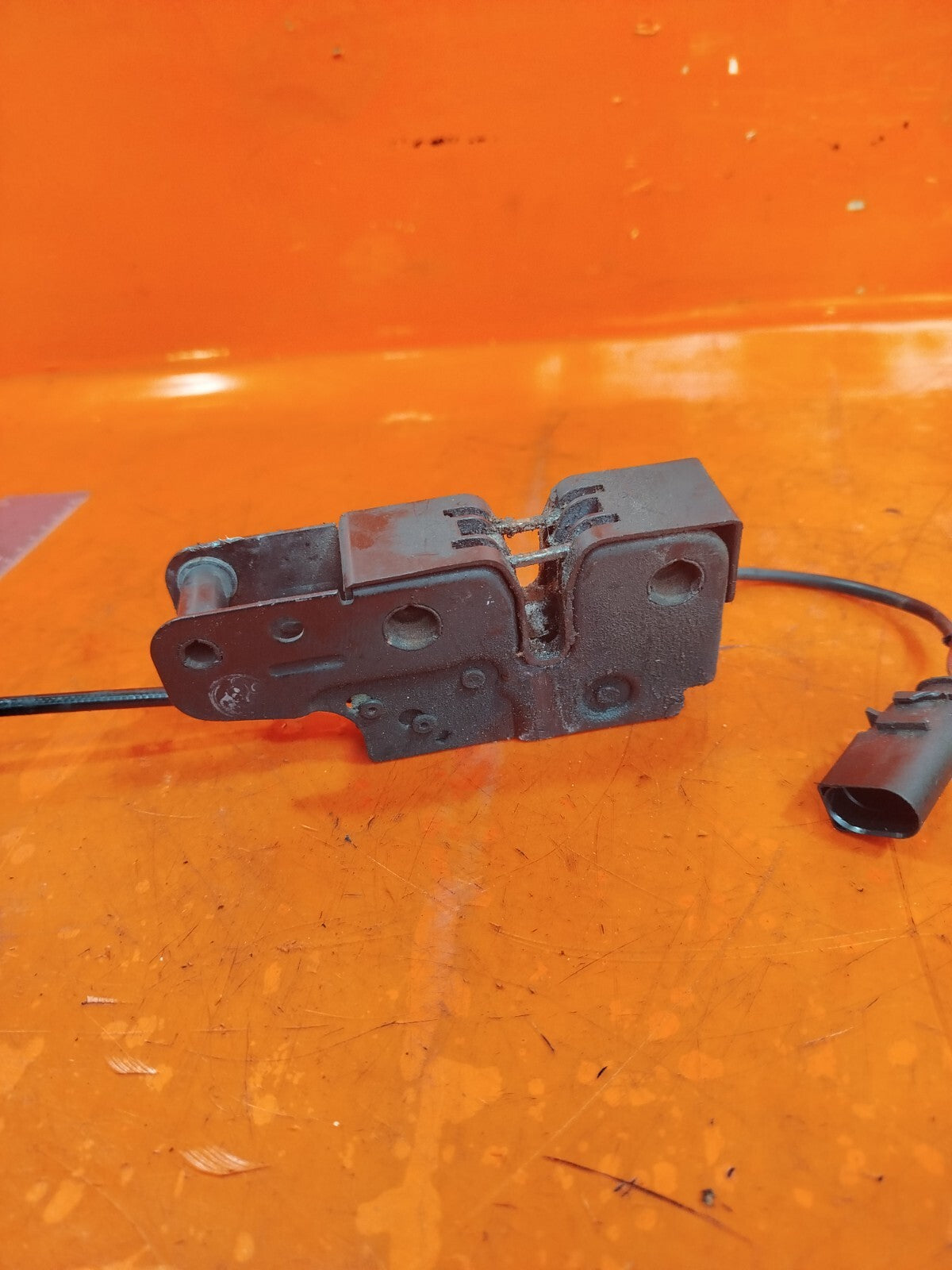 ✅2009 AUDI Q7 S LINE 3.0TDI BONNET HOOD LOCK MECHANISM 4L0823509 + WARRANTY A245 - Image 8