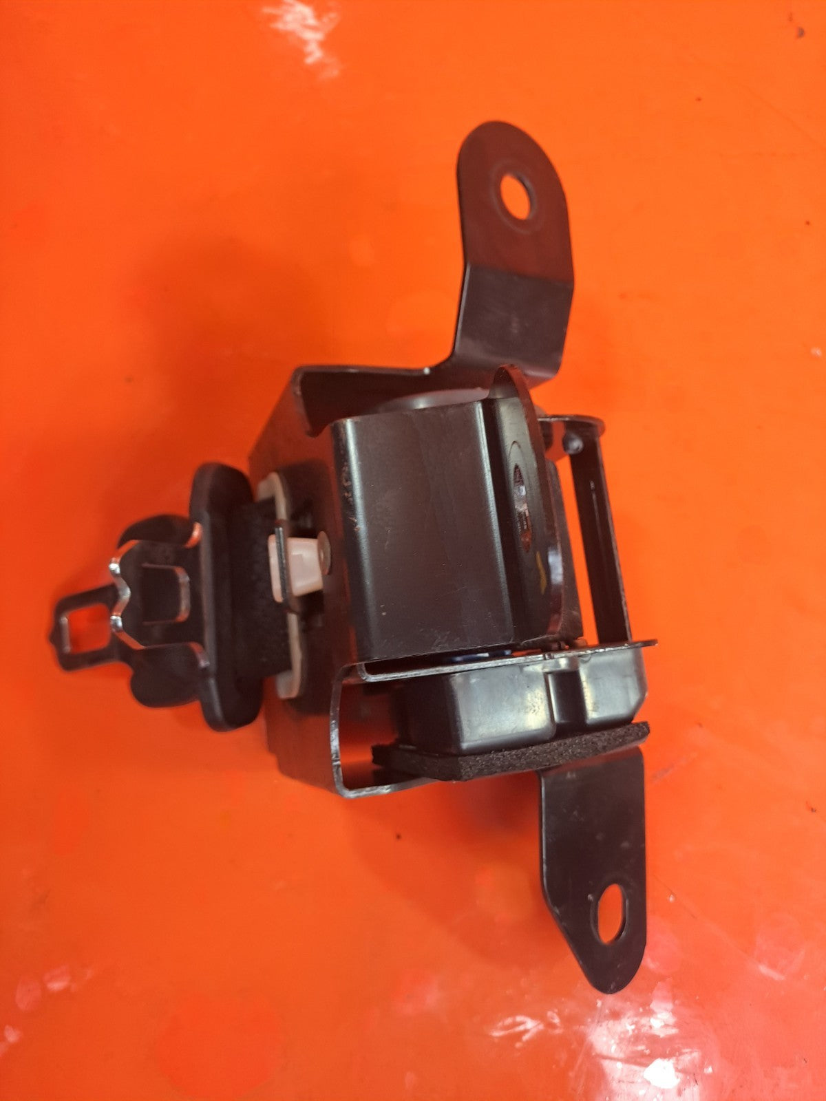 ✅SSANGYONG RODIUS TURISMO 2.2 DIESEL 2017 REAR CENTRE SEAT BELT Warranty A286 - Image 7
