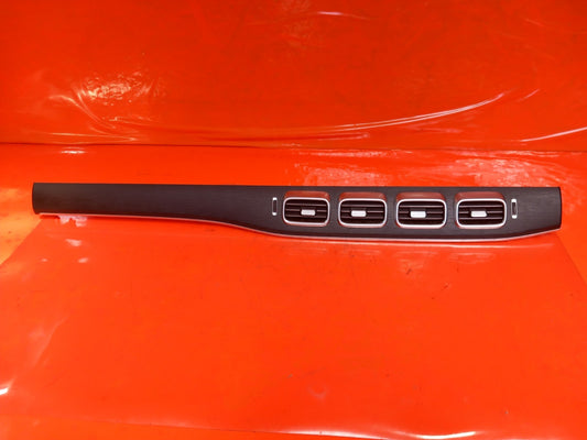 Mercedes Gle 450D AMG 3.0 Diesel 2025 Dashboard Air Vents A1676804002 A397 - Image 2