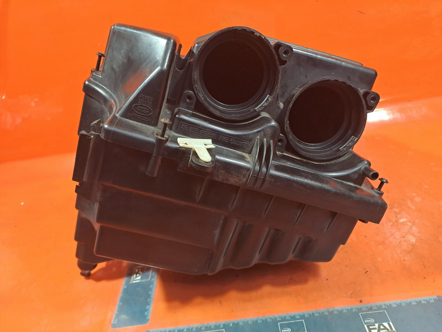 ✅2011 LAND ROVER DISCOVERY 4 L319 3.0D AIR FILTER BOX PHB500182 + WARRANTY A239 - Image 2