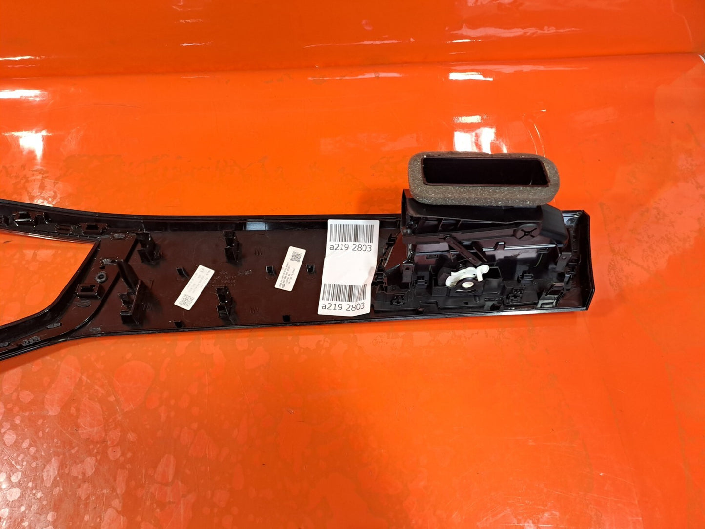 2023 VW TAIGO LIFE 1.0P DASHBOARD AIR VENT TRIM 2G2858417AE + WARRANTY A219 - Image 9