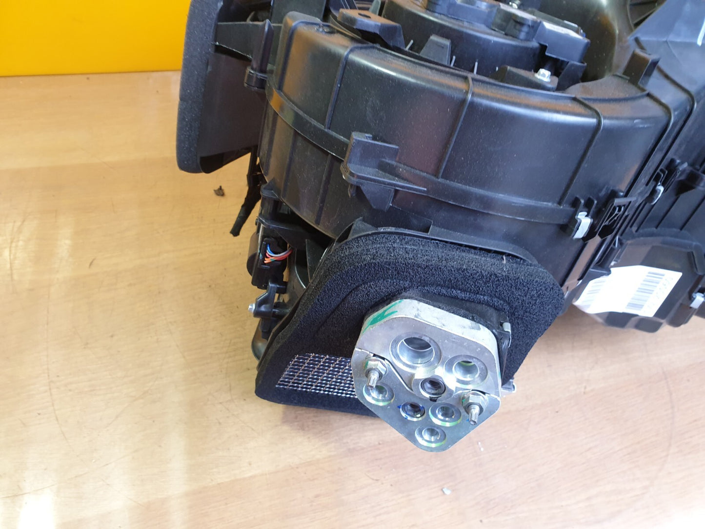 ✅2022 TESLA MODEL Y HEATER BOX MATRIX KFB1512VX-00F4J 1500627-00-A + WARRANTY - Image 7