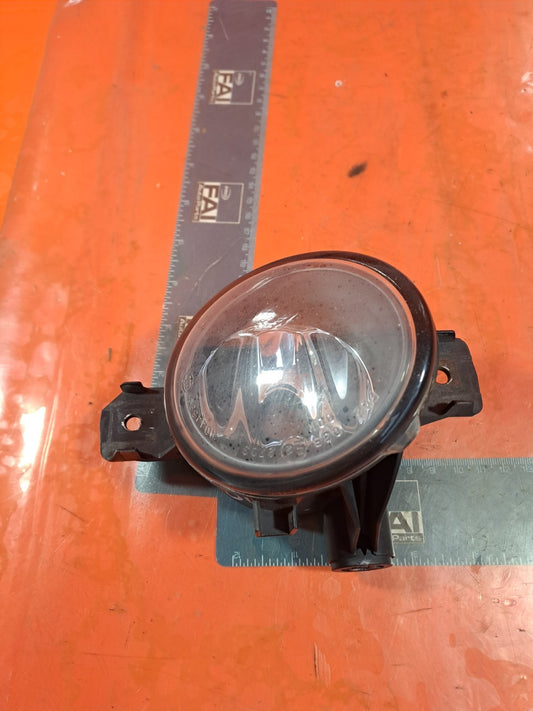 ✅2013 BMW 1 SERIES E88 FRONT FOG LIGHT LEFT SIDE 7837501 + WARRANTY A348 - Image 2