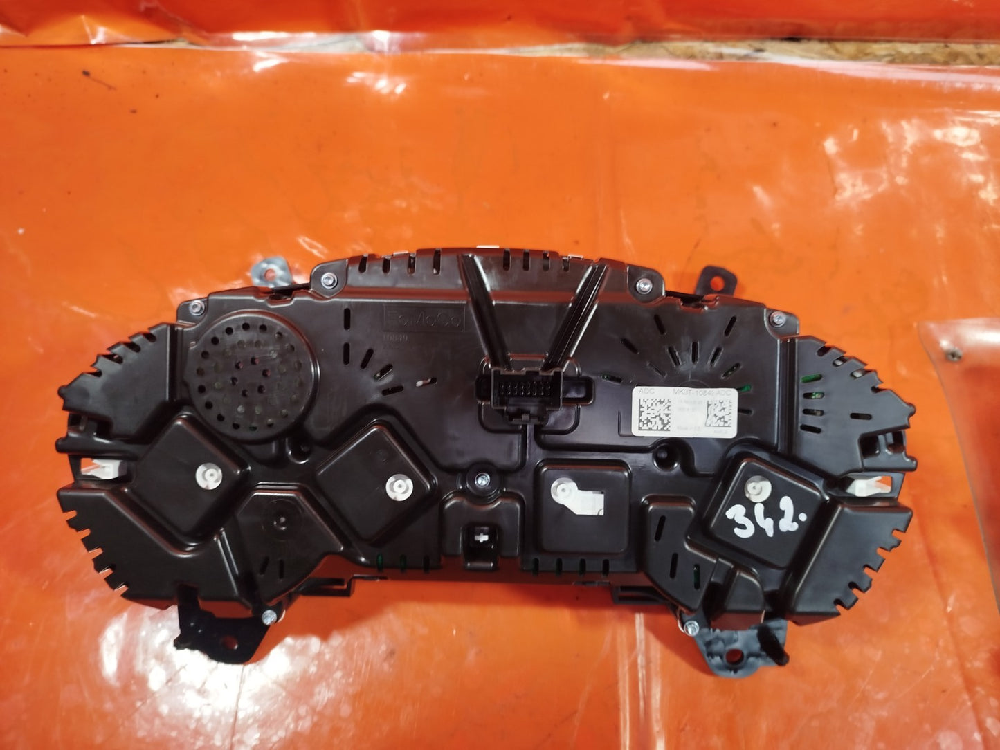 ebay-src:https://i.ebayimg.com/00/s/mtiwmfgxnjaw/z/ygiaaeswo59pd2pl/$_57.jpg