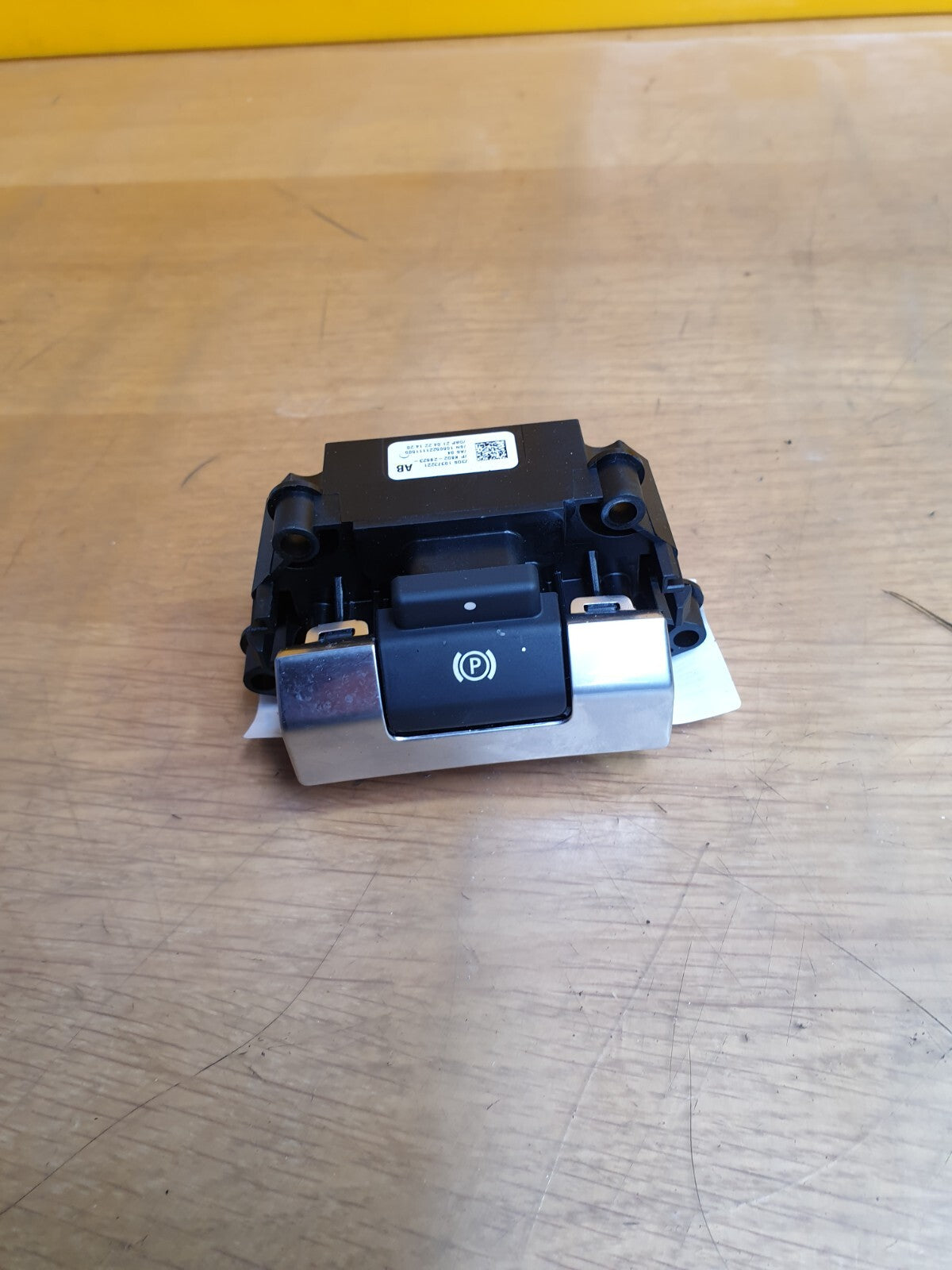 ✅2022 RANGE ROVER EVOQUE L551 ELECTRIC HANDBRAKE SWITCH K8D22B623AB + WARRANTY - Image 1