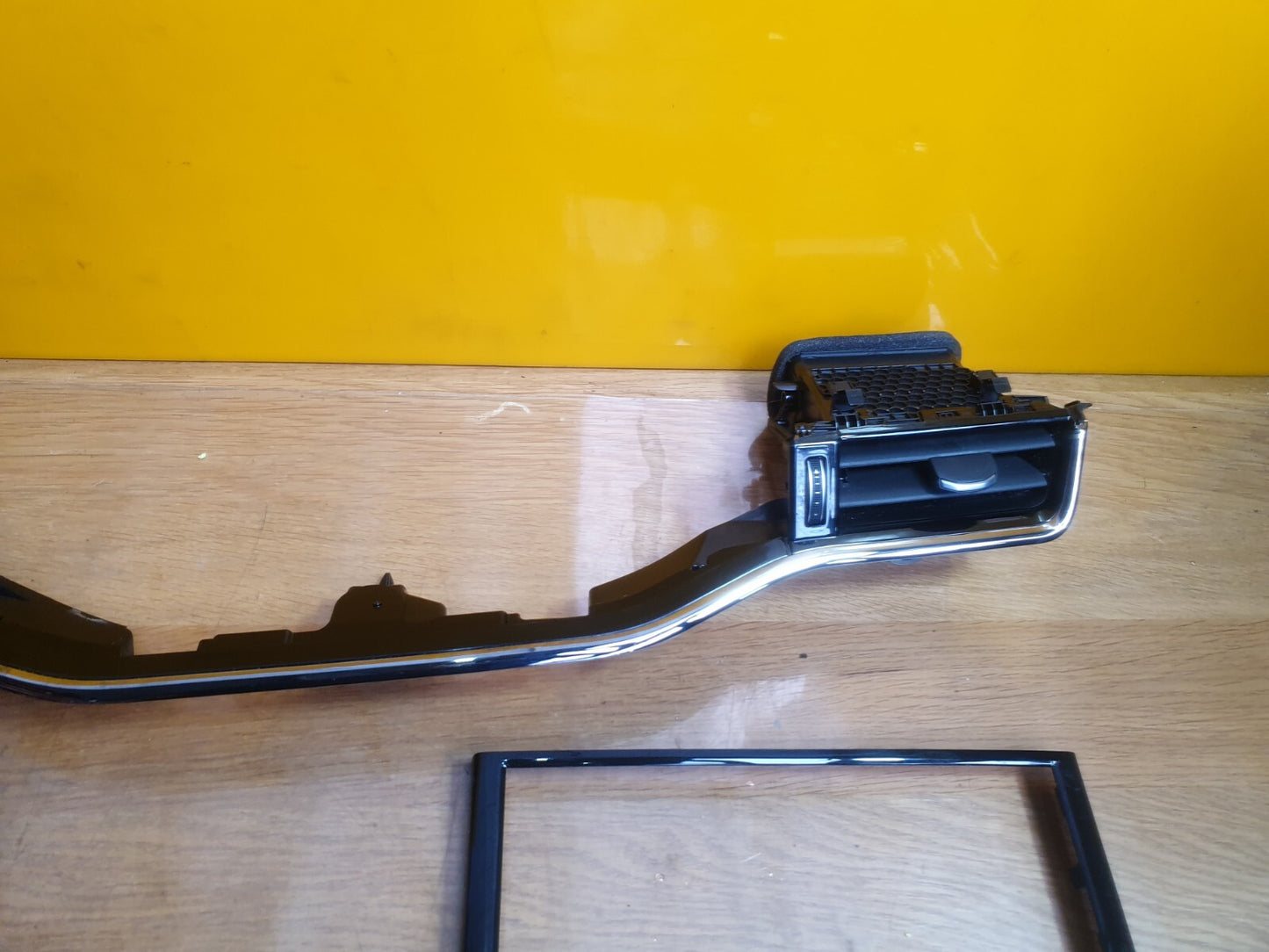 ✅2022 RANGE ROVER EVOQUE L551 DASHBOARD TRIMS & AIR VENT P8D201412 A169 - Image 7