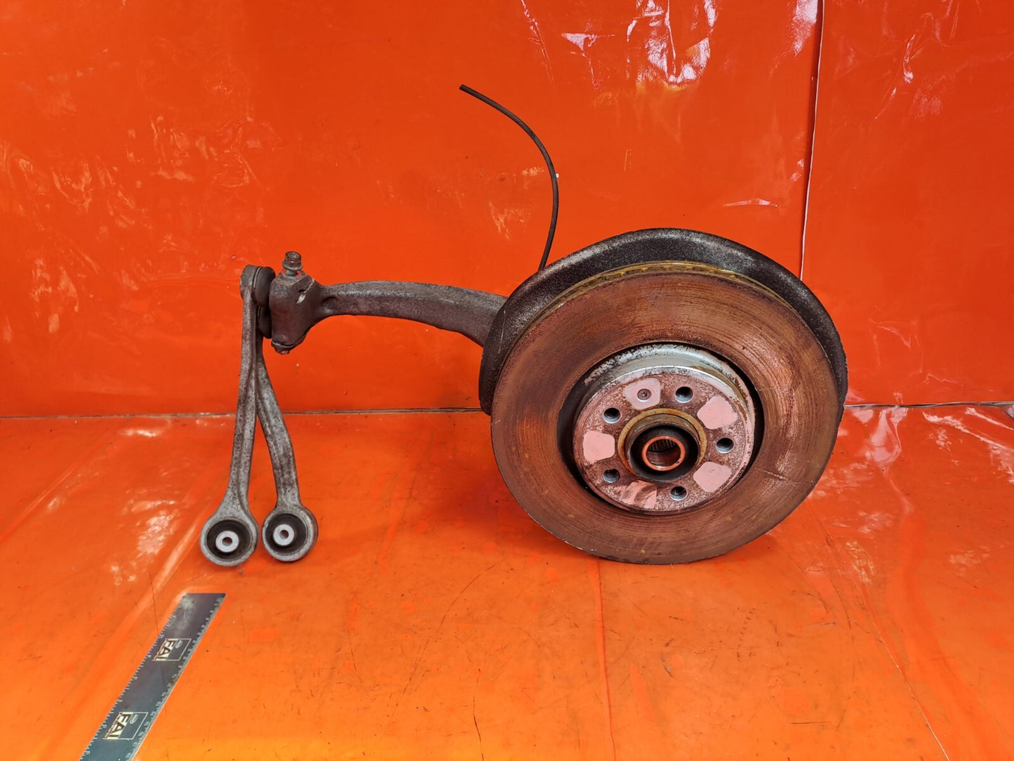 ✅2012 AUDI Q5 8R S LINE 2.0P WHEEL HUB FRONT RIGHT 8K0407242AB + WARRANTY A276 - Image 1