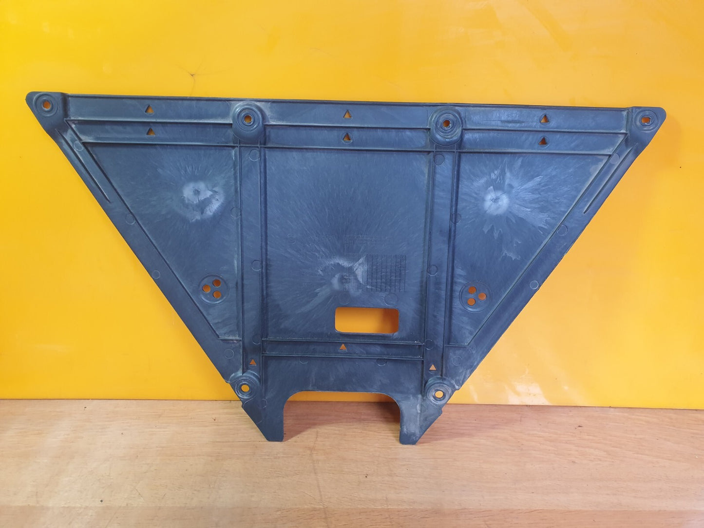 ✅BMW I4 Edrive 40M Sport 2023 Rear Middle Underbody Cover 8738054 Warranty A190 - Image 1