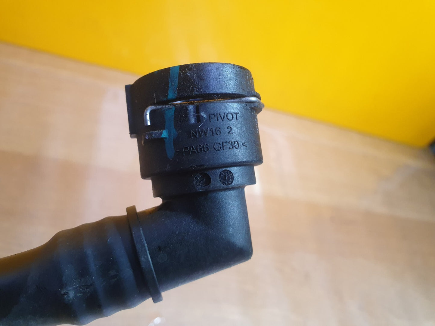 ✅2022 RANGE ROVER EVOQUE L551 HOSE PIPE L8D28D334AB + WARRANTY A169 - Image 3