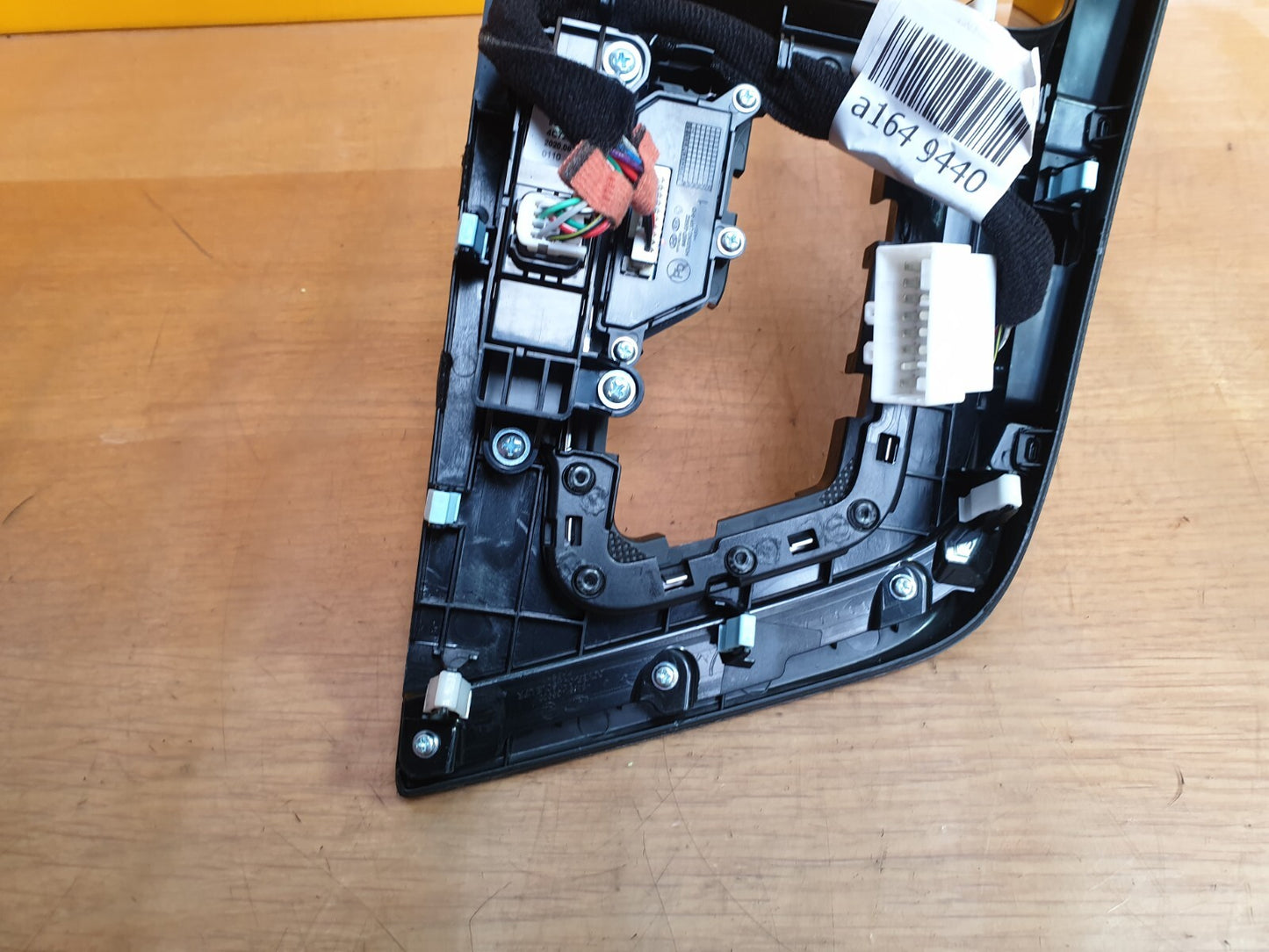 ✅2016 KIA NIRO 2 EV S-A 1.6P GEAR SELECTOR SHIFTER SURROUND TRIM 84651-G5900 - Image 6