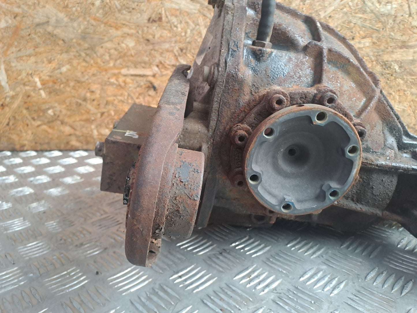 ✅SSANGYONG RODIUS TURISMO 2.2 DIESEL 2017 REAR DIFF DIFFERENTIAL K4311521020 - Image 11