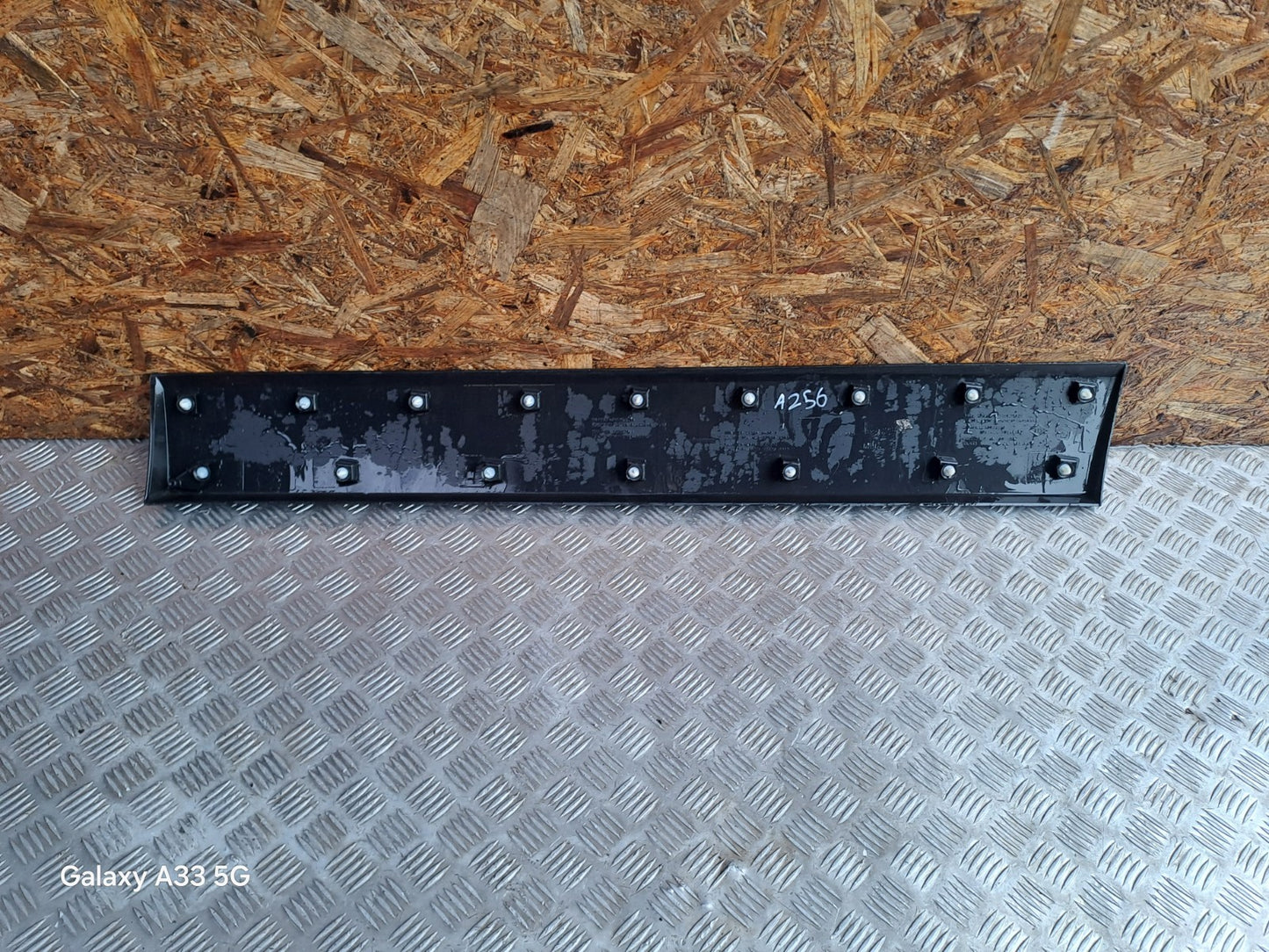 ✅Renault Trafic III Sl27 Sport 2016 1.6 Diesel RIGHT DOOR PLASTIC MOULDING TRIM - Image 6