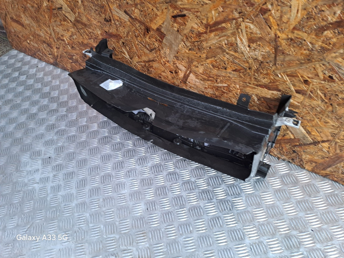 ✅BMW 118D F21 1 Series Sport 2.0 Diesel 2016 AIR DUCT FRONT RADIATOR UPPER PANEL - Image 8