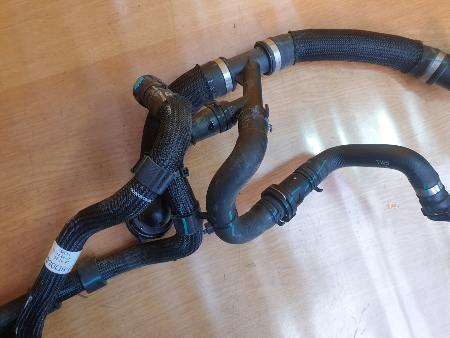 ✅2022 RANGE ROVER EVOQUE L551 1.5P PIPE HOSE L8D2-8260-BA + WARRANTY A169 - Image 9