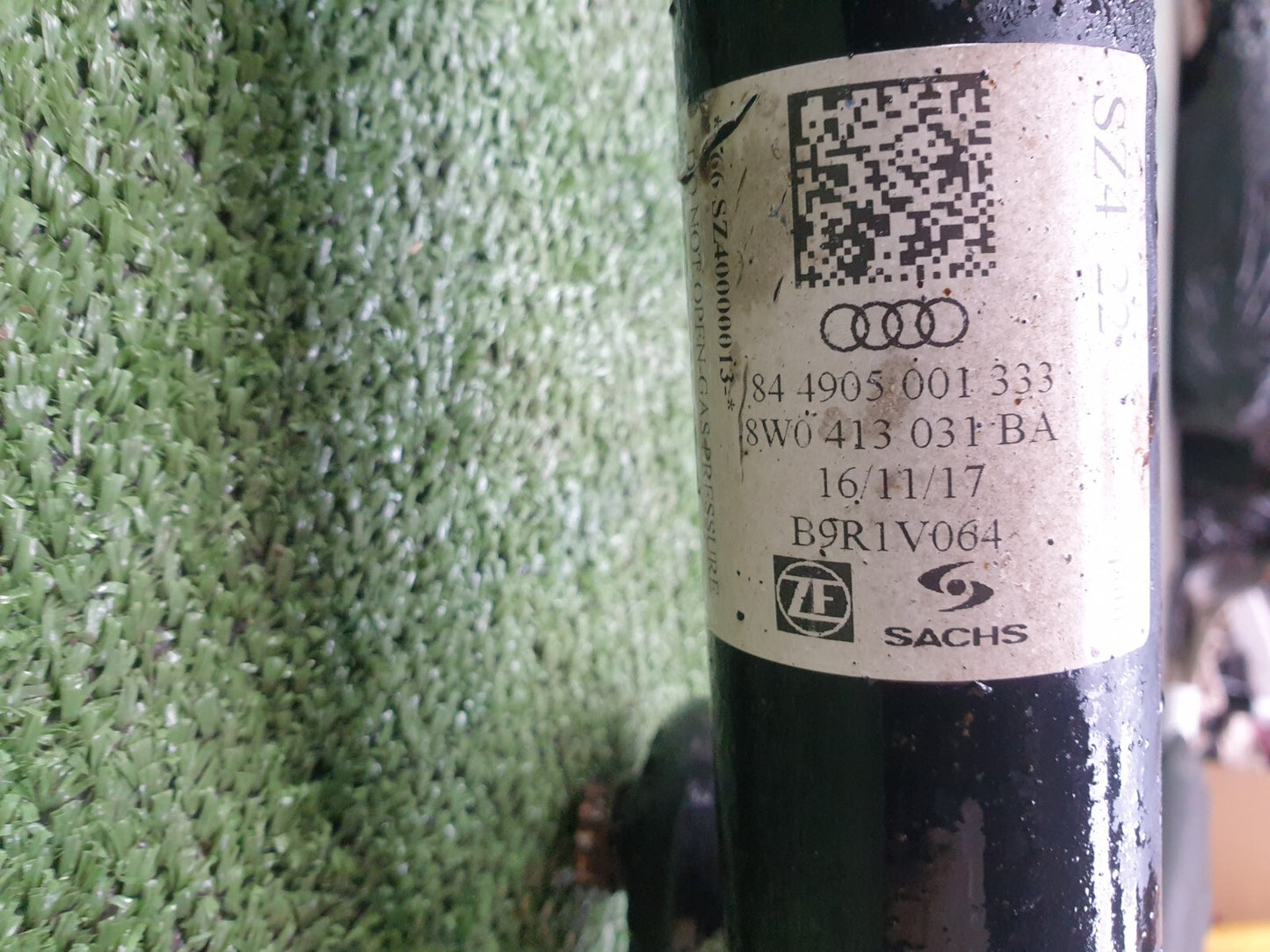 ✅2018 AUDI A4 B9 S LINE 2.0TDI FRONT RIGHT SUSPENSION SHOCK ABSORBER 8W0413031BA - Image 9