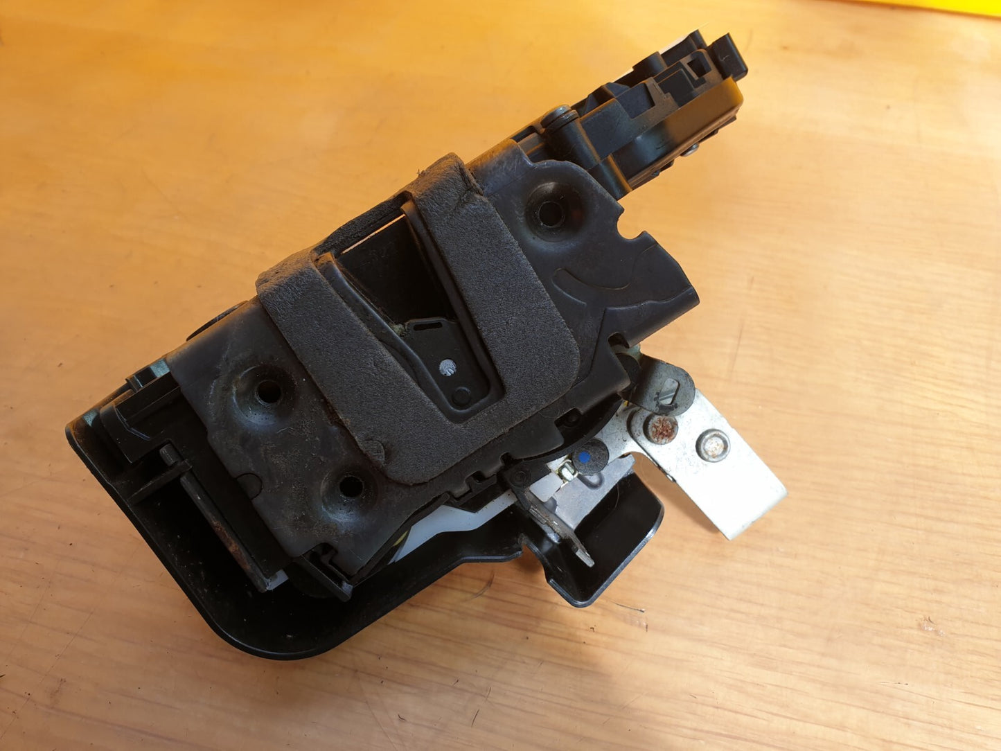 ✅2007 FORD MONDEO MK4 2.5P FRONT LEFT DOOR LOCK 6M2A-R21813-CB + WARRANTY A085 - Image 9