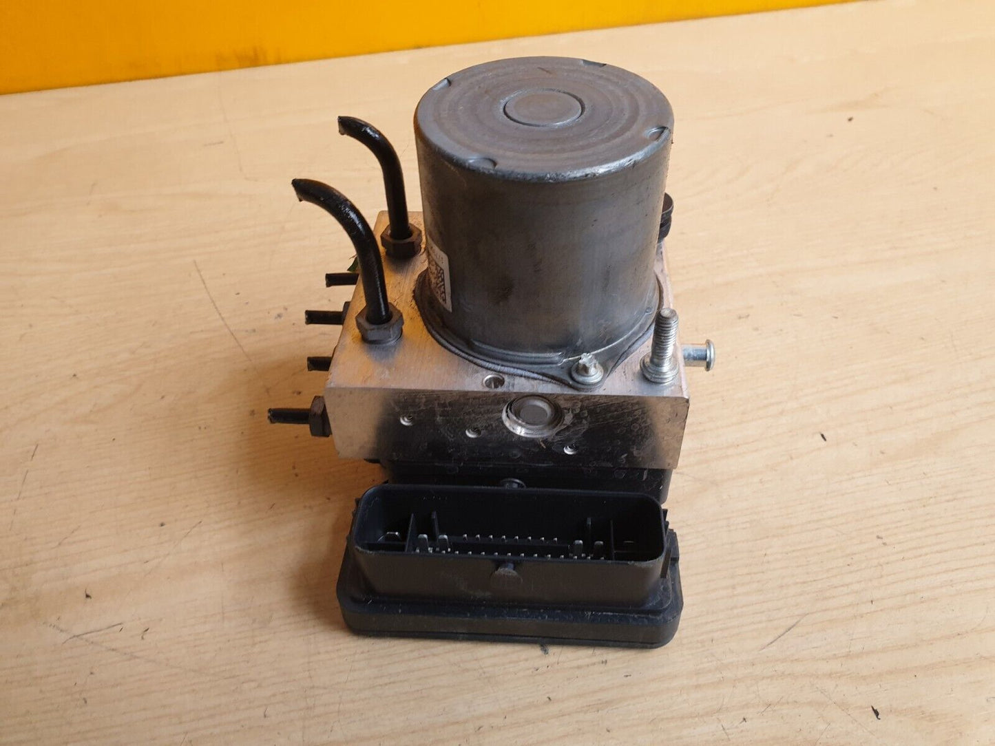 2021 MERCEDES A200 W177 1.3 PETROL ABS PUMP CONTROL MODULE A1779007805 A067