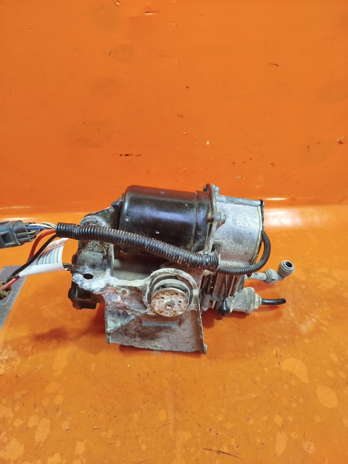 ✅2010 LAND ROVER DISCOVERY 4 L319 AIR SUSPENSION COMPRESSOR 6H22-19G525-BF A244 - Image 9