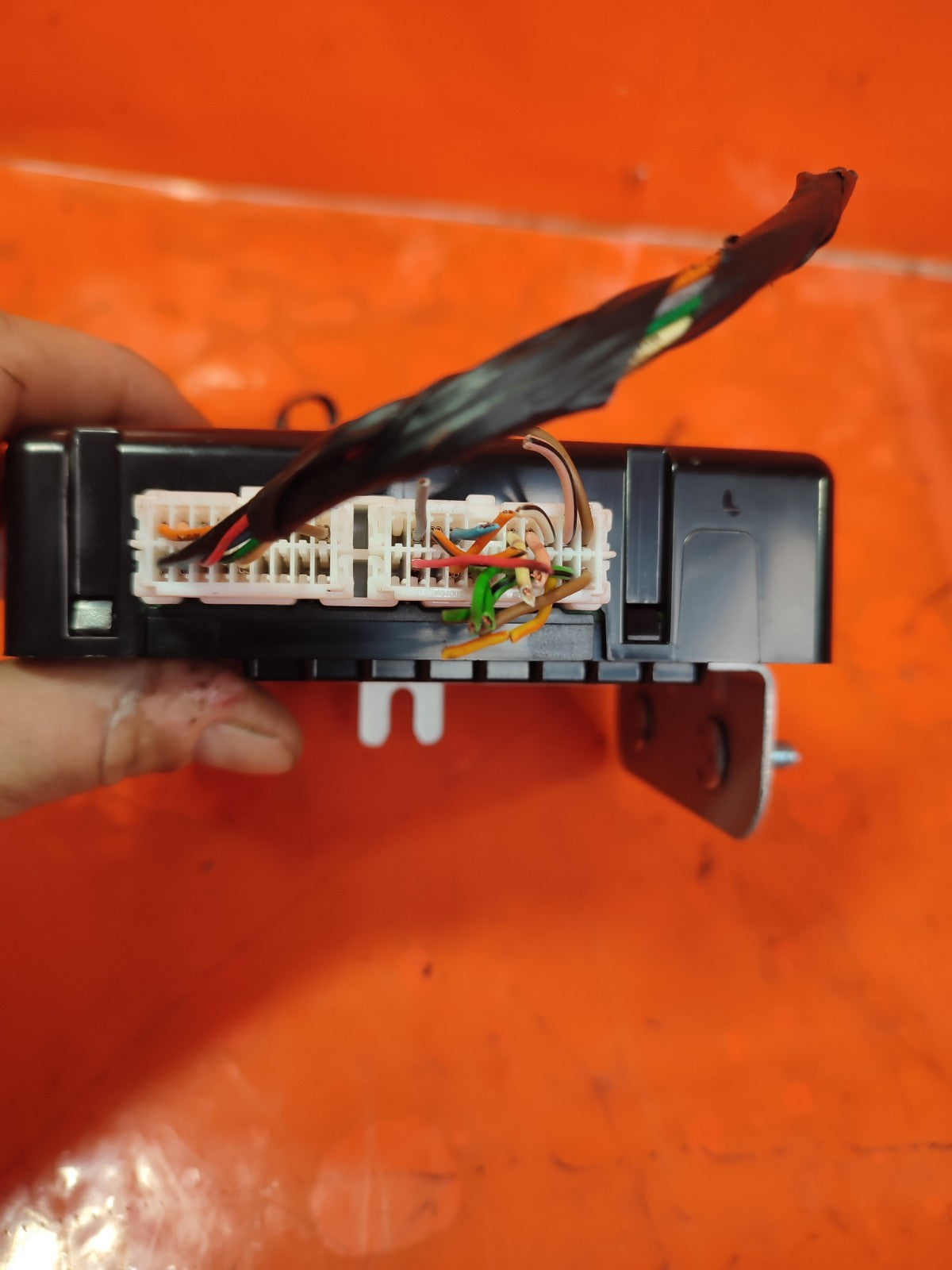 ✅KIA SPORTAGE MK3 1.7 DIESEL 2014 BODY CONTROL MODULE ECU 95400-3UED0 Warranty - Image 5