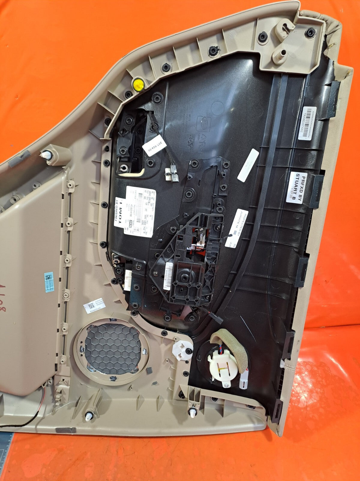✅Land Rover Range Rover Evoque 2.0 Diesel 2018 REAR RIGHT DOOR CARD Warranty - Image 12