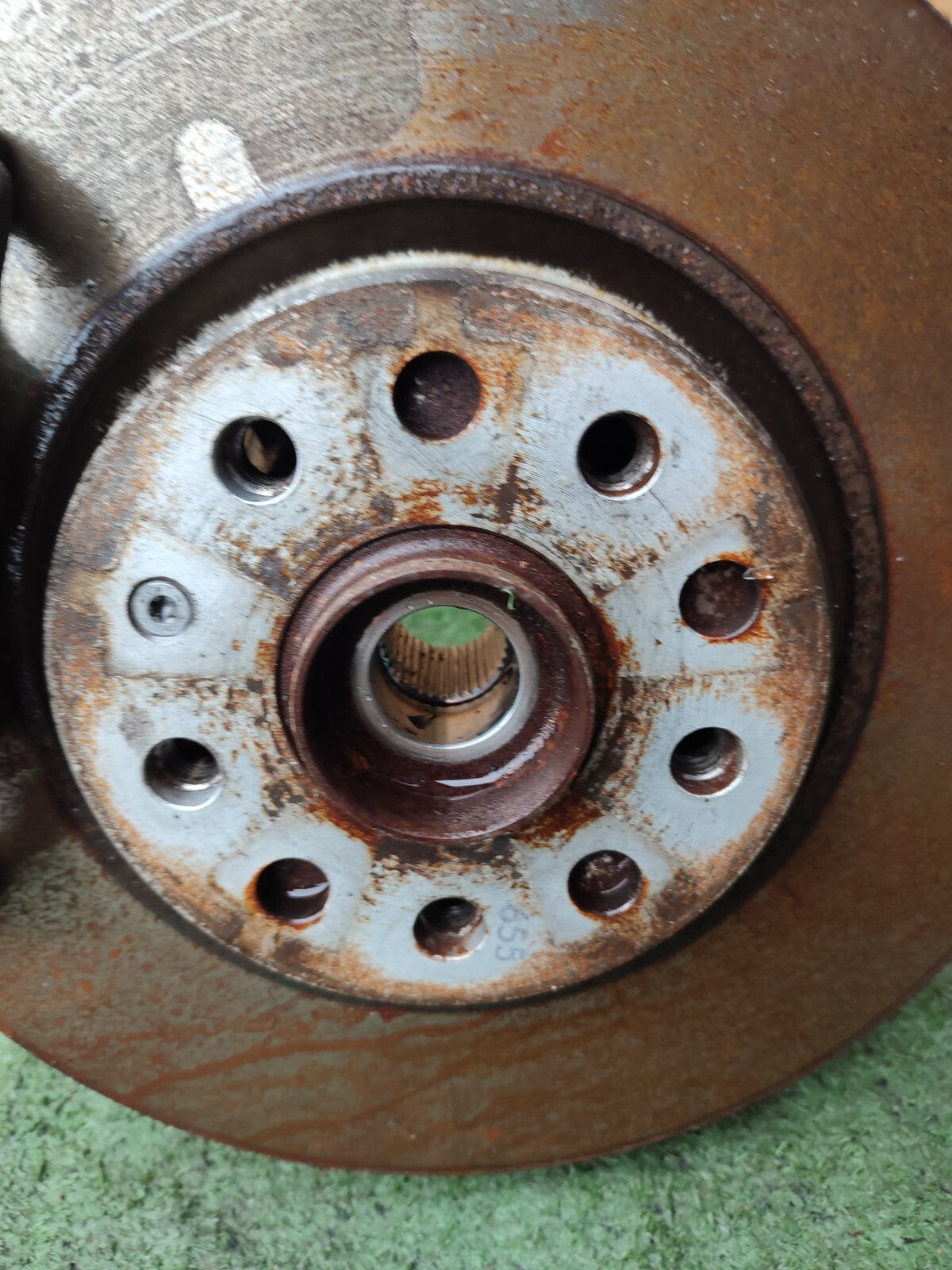 ✅Audi A3 E-Tron 2015 1.4 Petrol FRONT LEFT SUSPENSION LEG HUB 5Q0407251A A204 - Image 4