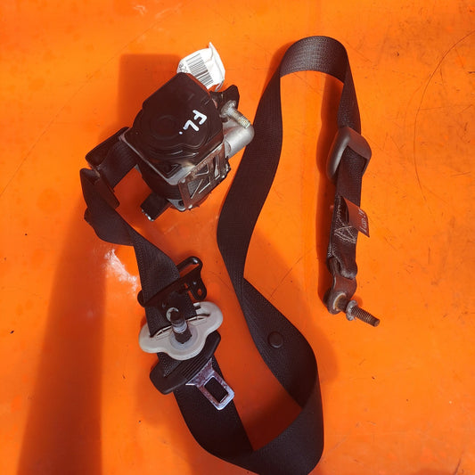 ✅Ford Galaxy Zetec 2017 2.0 Diesel FRONT LEFT SEAT BELT Warranty A296 - Image 2