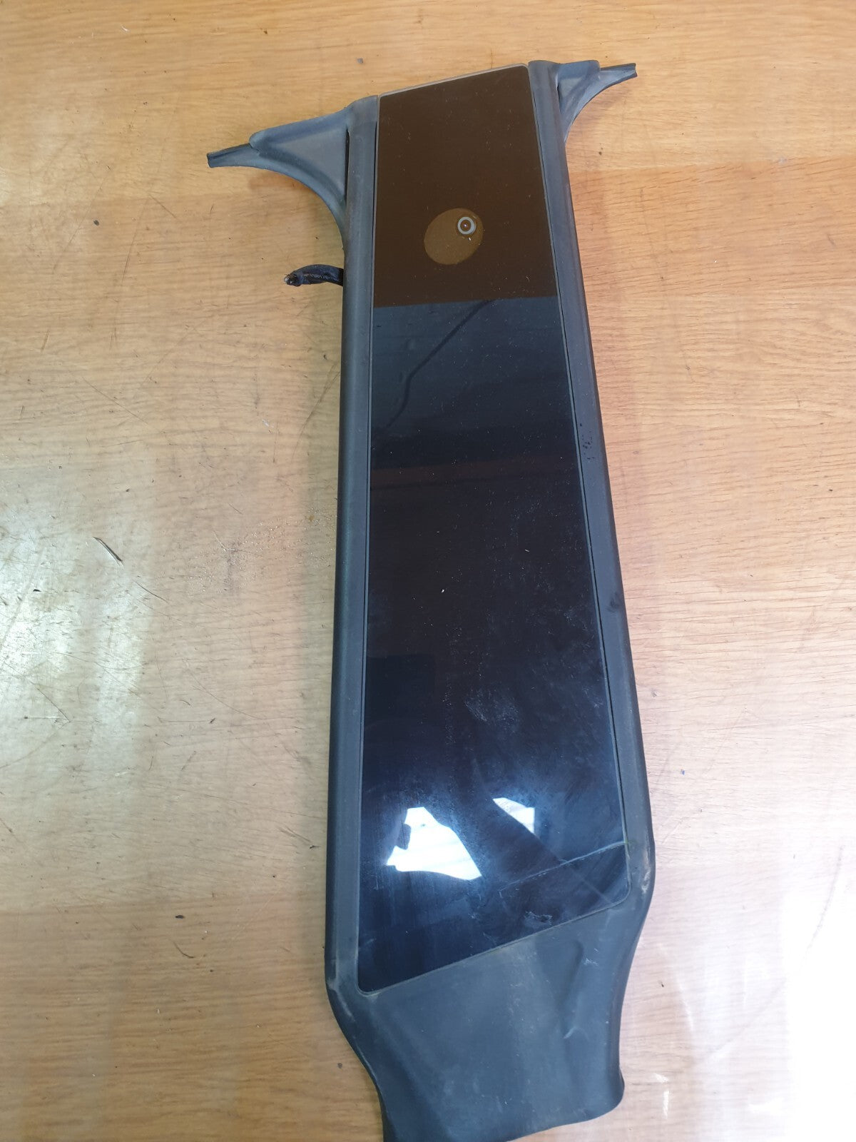 ✅2022 TESLA MODEL Y LEFT B PILLAR TRIM & CAMERA 1516258-00-E + WARRANTY A172 - Image 7