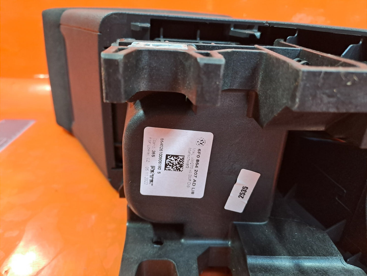 2023 VW TAIGO LIFE 1.0P CENTRE CONSOLE ARMREST 6F0864207AD + WARRANTY A219 - Image 11