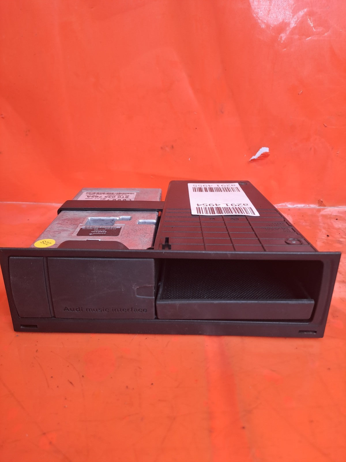 ✅Audi Q5 S Line 2012 2.0 Diesel MULTIMEDIA INTERFACE CONTROL MODULE 8T0035785A - Image 2