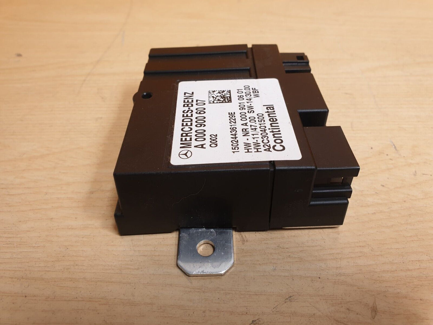 2015 MERCEDES C200 W205 2.0 PETROL FUEL PUMP ECU MODULE A0009006007 A048